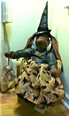 Here is a picture of Glinda